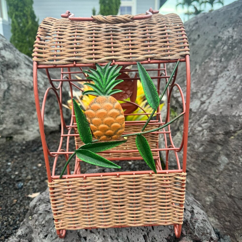 Vintage Pineapple Metal/Wicker Decor Set NWOT Wine Rack/Wall Hook Tropical Boho - Picture 2 of 13